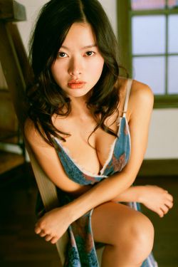 青田典子